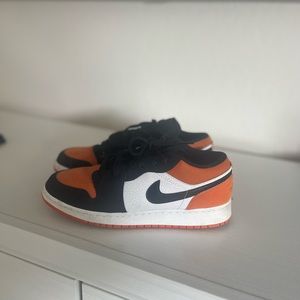 Jordan 1 low starfish og no box